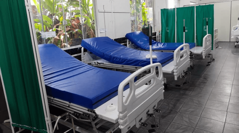 Gladson determina implantação de mais 10 leitos no hospital de campanha de Sena