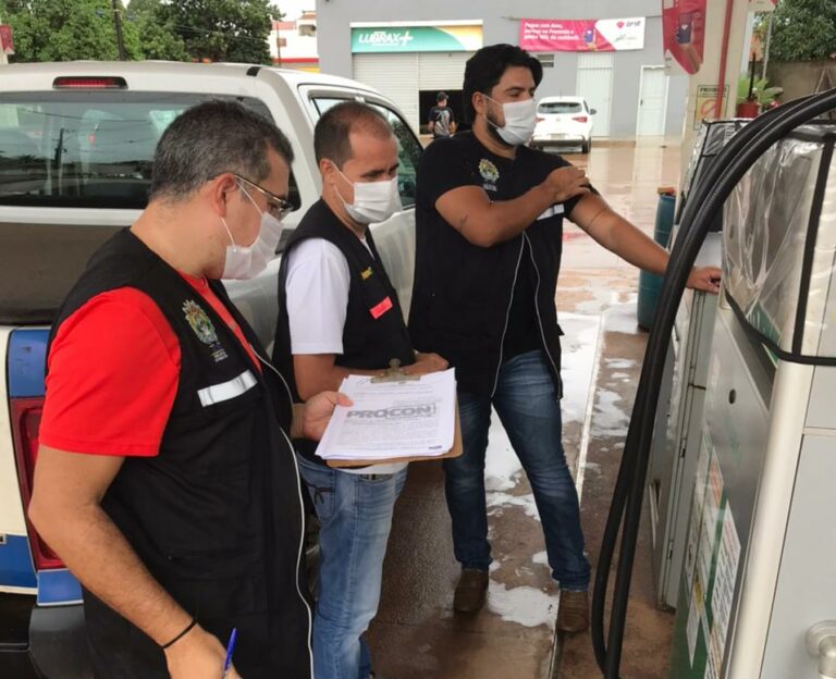Procon notifica postos de combustíveis das cidades do Alto Acre