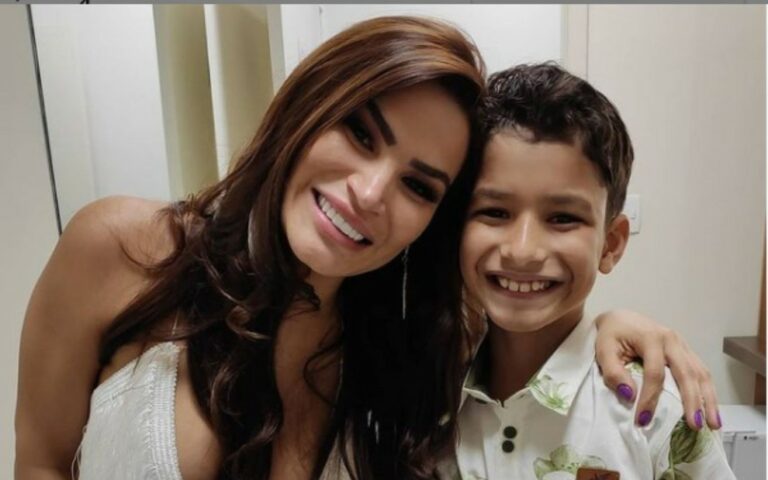 Raissa Barbosa chora ao falar do filho, relata abuso e denuncia alienação parental