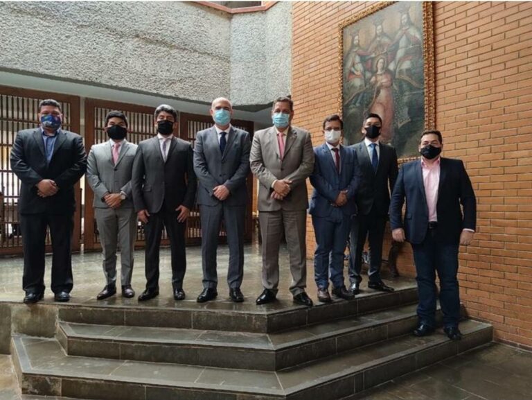 Rocha e Gonzaga tratam da exportação de carne para o Peru e voos internacionais