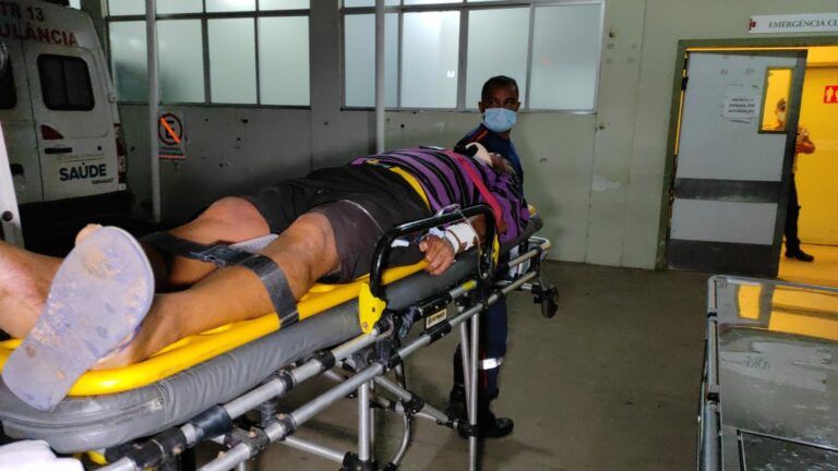 Homem de 51 anos fica em estado grave após ser atropelado em Rio Branco