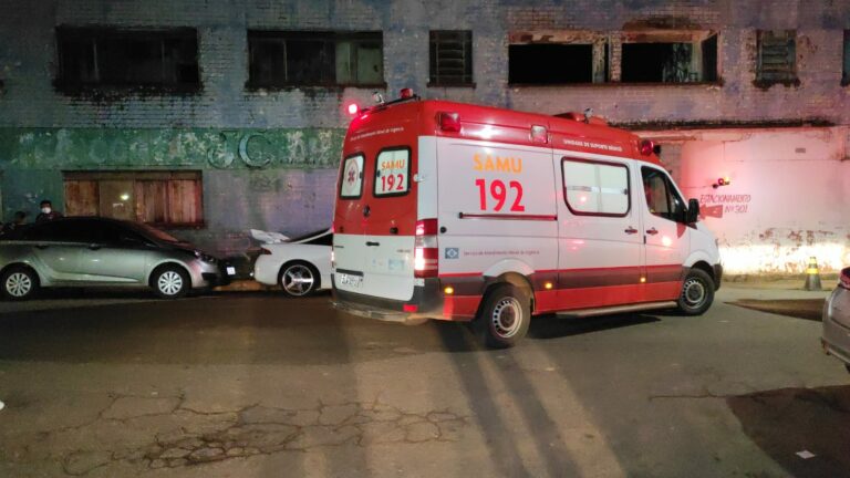 Motorista de app, idoso é sequestrado e acaba baleado em confronto entre facções