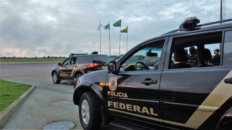 Polícia Federal apura uso irregular de R$ 2,2 bi do SUS por governos