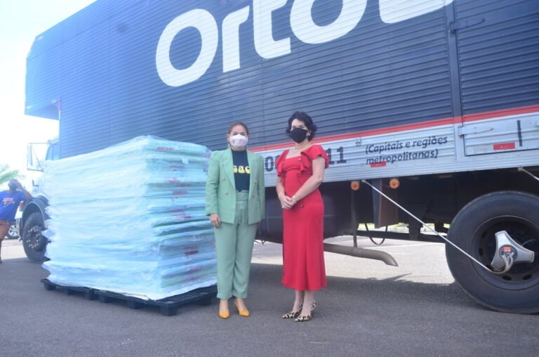 Luciano Huck e Ortobom doam 400 colchonetes para a campanha SOS Acre