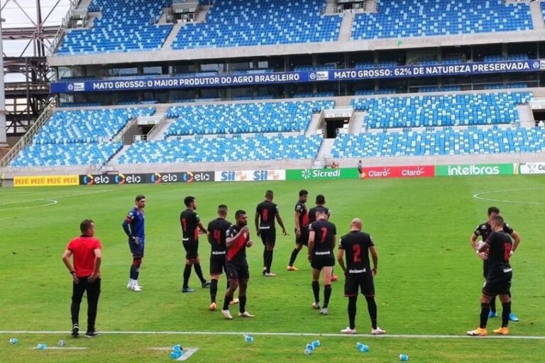 Atlético-GO passa pelo Galvez sem dificuldades e está na 2ª fase