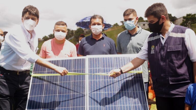 Energisa inicia a obra que levará luz a Vila Restauração em Marechal Thaumaturgo