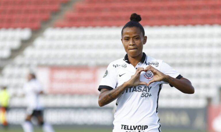 Libertadores Feminina: Corinthians goleia de novo e está nas quartas