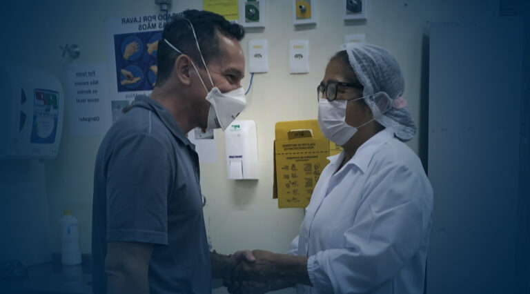 Vereador apresenta moção de aplausos aos trabalhadores em saúde