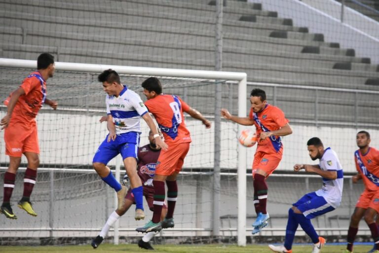 Comitê nega ter recebido documento pedindo liberação do futebol; FFAC garante envio