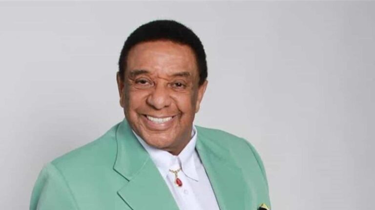 Estado de saúde de Agnaldo Timóteo é grave; cantor está com covid-19