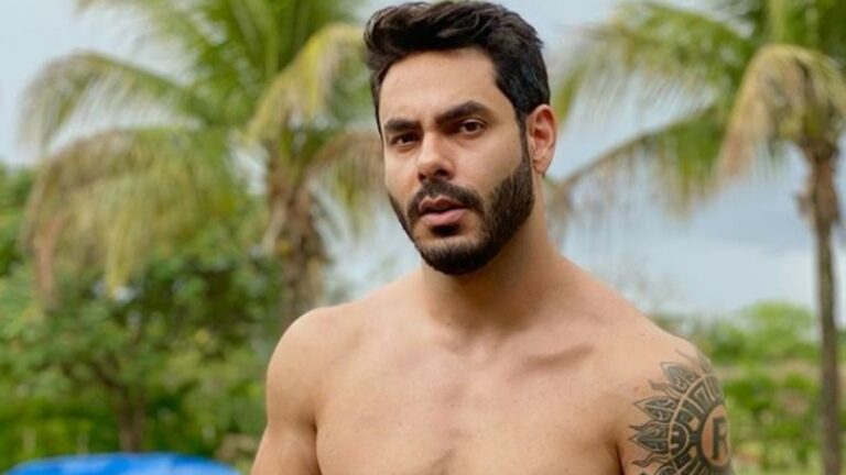 Rodolffo tem casa com mesa de sinuca de R$ 18 mil, tv em frente à banheira e barco-sofá