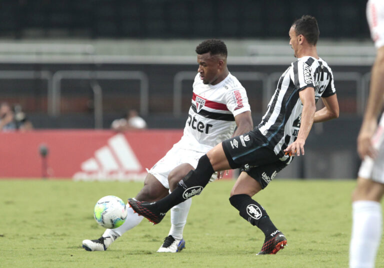São Paulo x Santos: onde assistir, horário, escalações