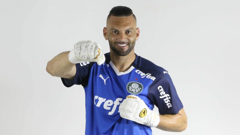 Acreano Weverton é indicado a melhor jogador da Copa Libertadores 2021
