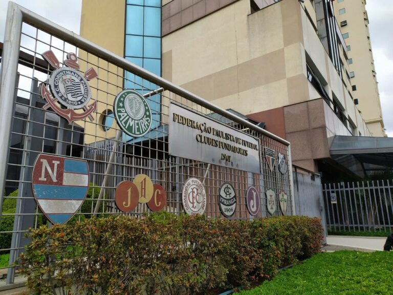 Governo de São Paulo estuda paralisar o Campeonato Paulista