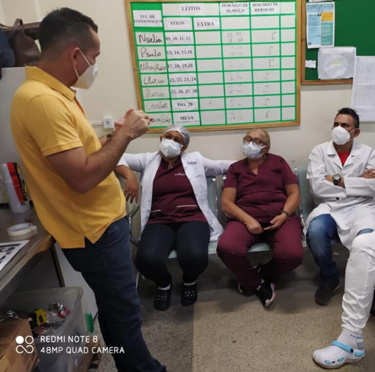 Adailton Cruz e representantes da saúde fazem visita ao PS e Upa cobrando valorização aos profissionais