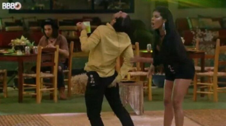 Gilberto bebe demais, coloca bumbum para jogo e grita: “Eu quero um macho”