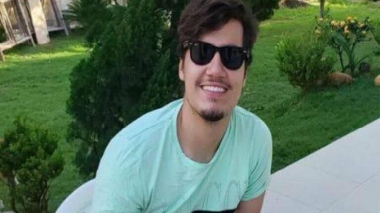 Jovem morre após dar tiro em própria cabeça durante roleta russa