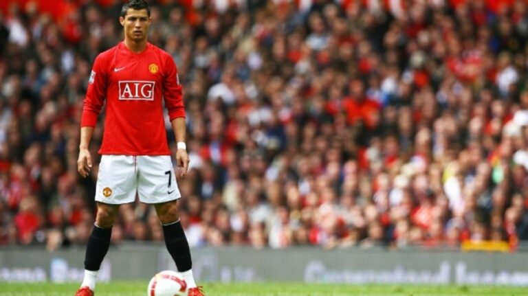 Cristiano Ronaldo pode voltar ao Manchester United e jogar a Premier League