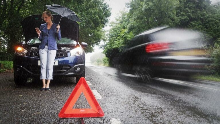5 vícios que você comete ao volante e que detonam o seu carro