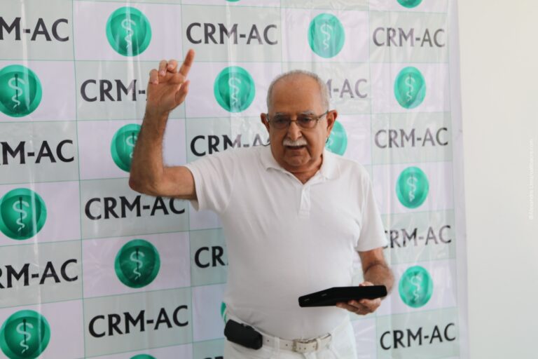 Morre o médico e músico acreano Tufic Saadi aos 77 anos, vítima da Covid-19