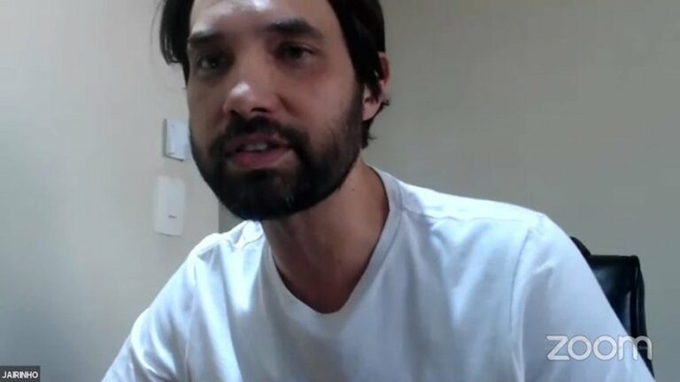 Denúncias de ex contra Jairinho vão de chutes a enforcamento