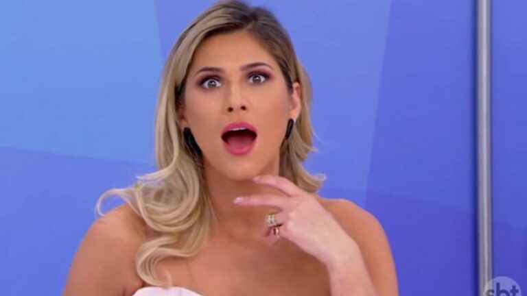 Lívia Andrade e SBT: “Nem terminei a conversa e já fui mandada embora”