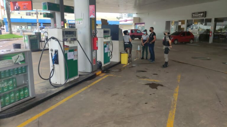 Capital registra 112 ocorrências de desobediência a medidas restritivas no fim de semana