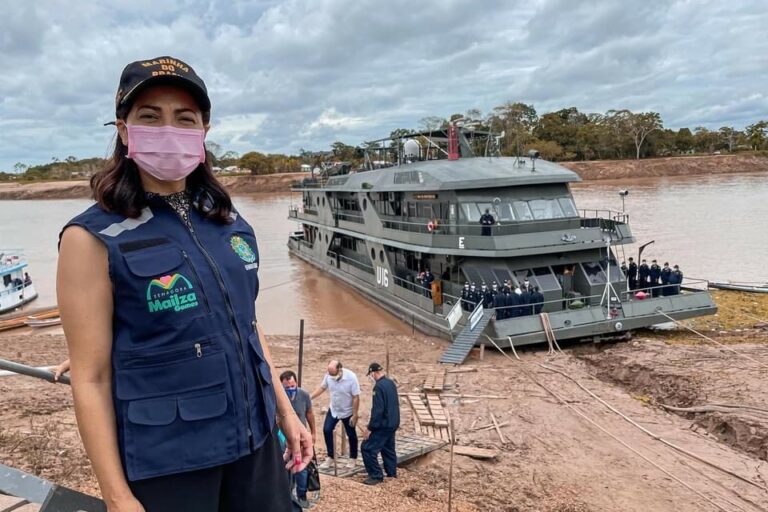 Mailza visita navio hospital Dr. Montenegro: “O cuidado à saúde das pessoas é nossa prioridade”