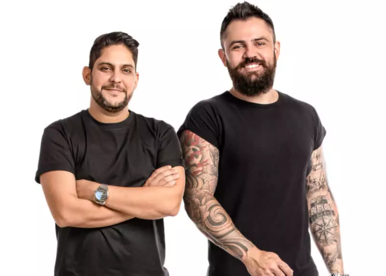 Tatuagem íntima? Jorge e Mateus revelam segredos em programa virtual