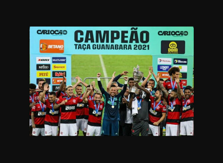 Flamengo é campeão da Taça Guanabara com gols de Vitinho e Michael