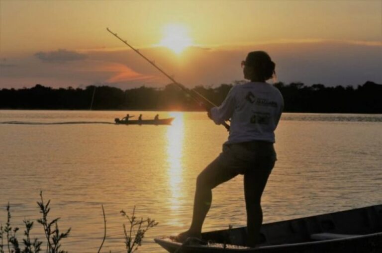 Empresário é preso após agredir e tentar atropelar esposa em pescaria