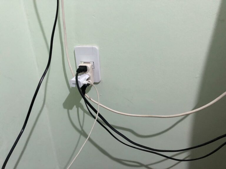 Pandemia: novas rotinas em casa pedem cuidados redobrados com acidentes elétricos