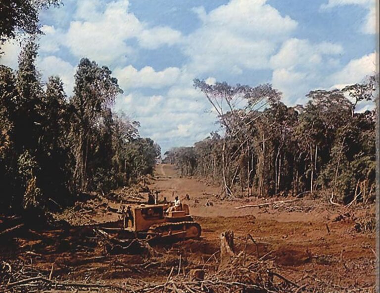 Construção da BR-364 em 1969