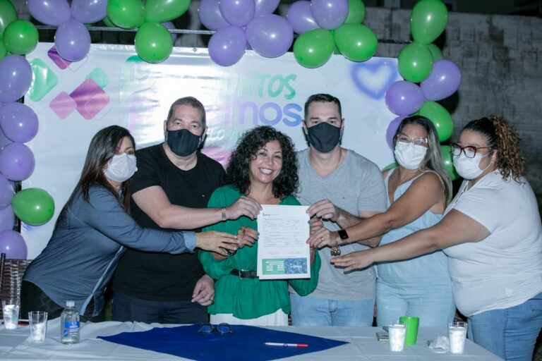 Eliane Sinhasique anuncia filiação ao Podemos ao lado de Ney Amorim