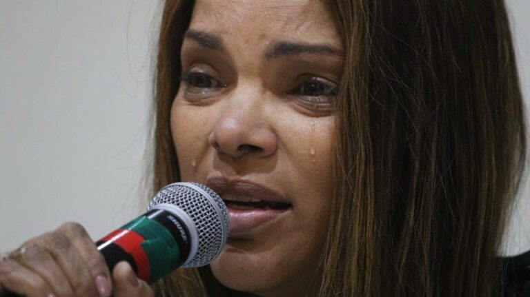 Deputada Flordelis será expulsa do PSD caso seu mandato seja cassado na Câmara