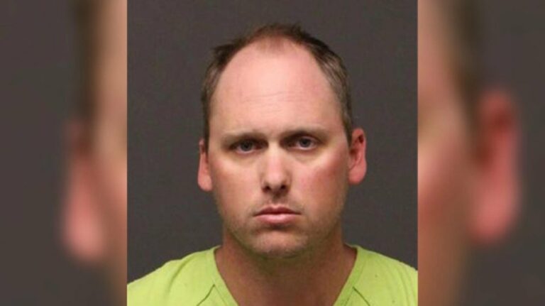 Homem é preso acusado de matar esposa e esconder cadáver em mochila por meses