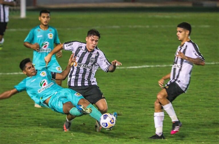 Copa BR Sub-20: Galvez leva dois gols, mas arranca empate diante do Atlético-MG