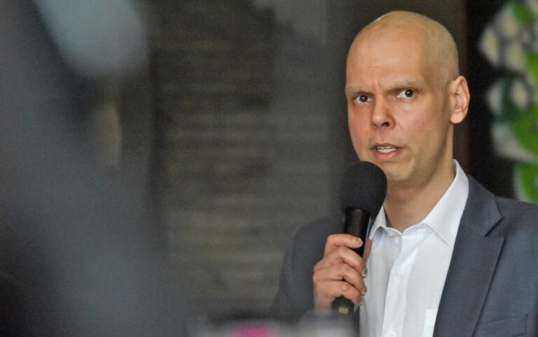 Clubes lamentam a morte de Bruno Covas, prefeito de São Paulo