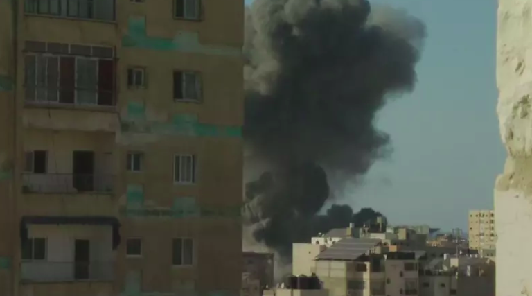 Imagens mostram bombardeio de Israel em Gaza