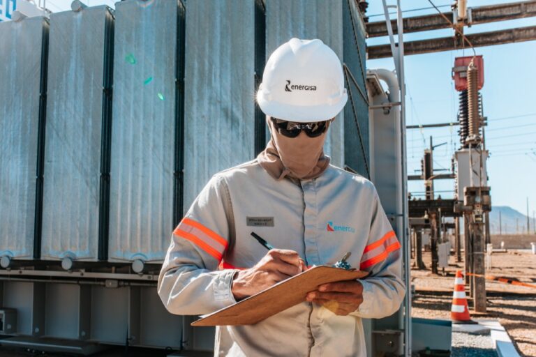 37% dos brasileiros preferem trabalhar em empresas com programas de carreira