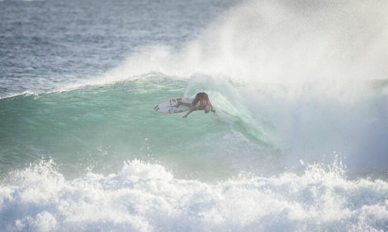 Surfe: Ítalo Ferreira chega às quartas de final em Margaret River
