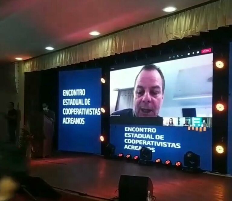 Pedro Longo participa como palestrante do Encontro Estadual de Cooperativistas Acreanas