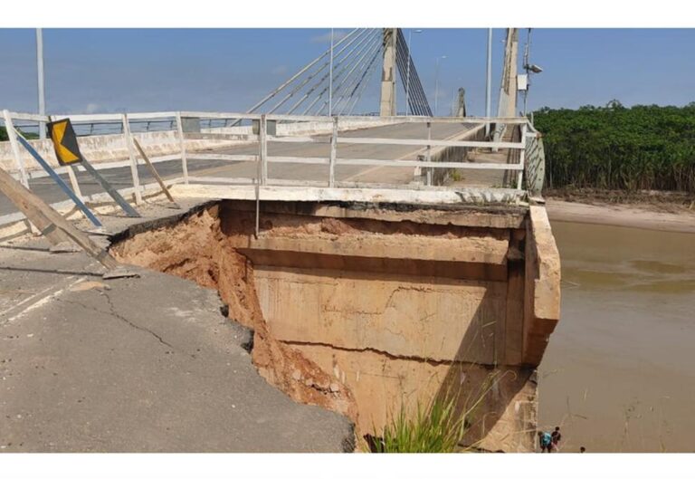 Ponte na BR-364 está desmoronando e município pode ficar isolado no interior