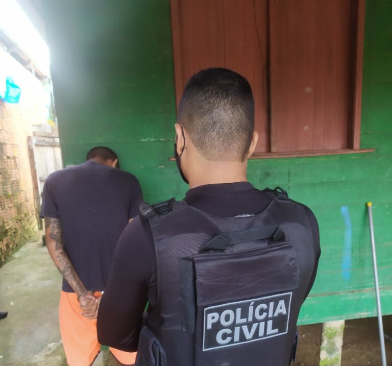 Polícia Civil prende suspeitos de roubar caminhonete de secretaria estadual