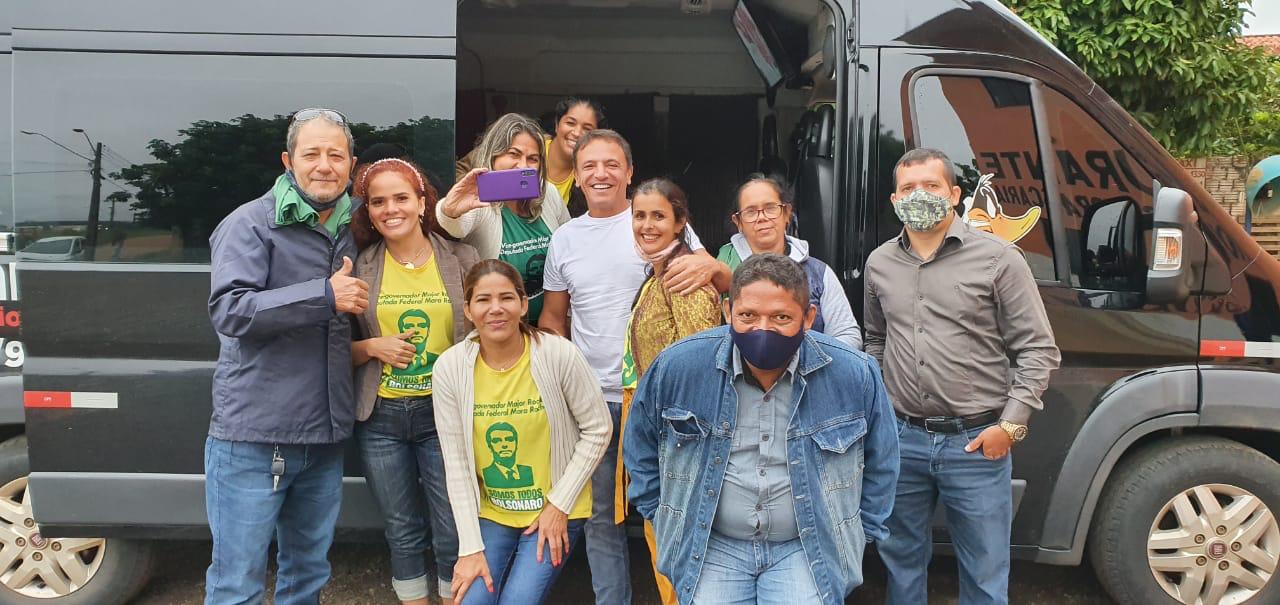 Caravanas saem cedo do Acre em direção à ponte do Rio Madeira; veja fotos