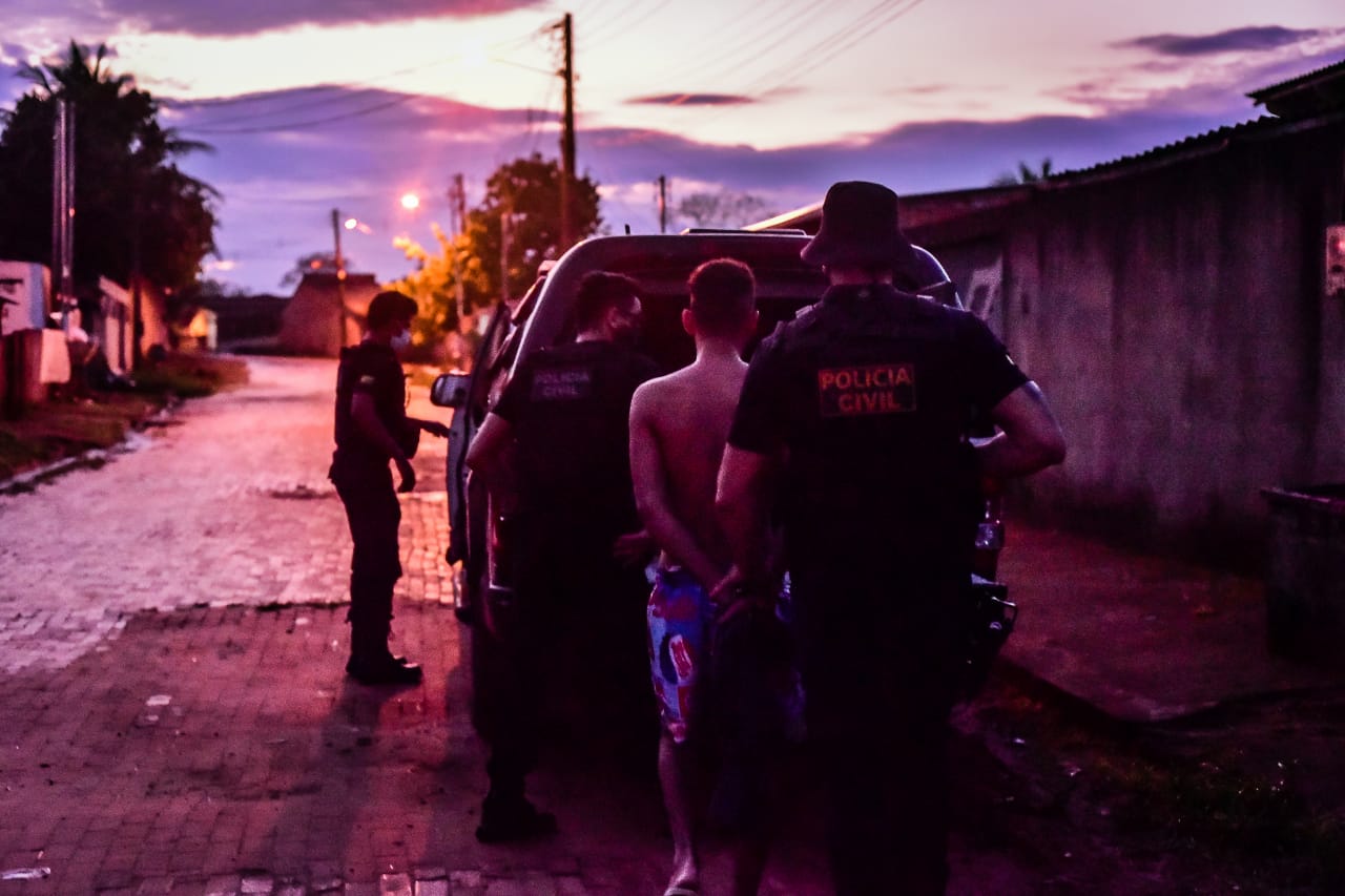 Polícia Civil deflagra operação “Praeteritum” e prende 10 por tráfico, furto, homicídio e roubo
