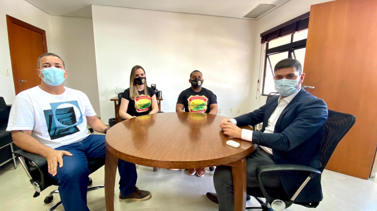 Presidente da Aleac recebe aprovados no cadastro de reserva da Polícia Civil