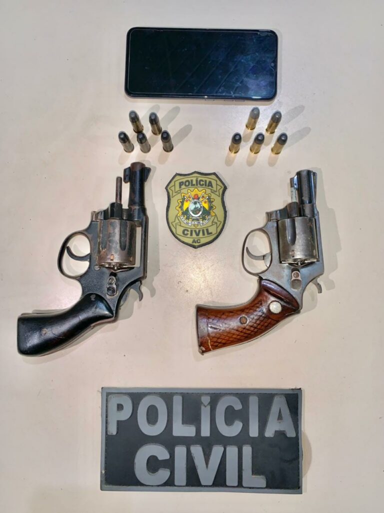 Policia Civil evita assalto, apreende duas armas de fogo e prende dois em Feijó