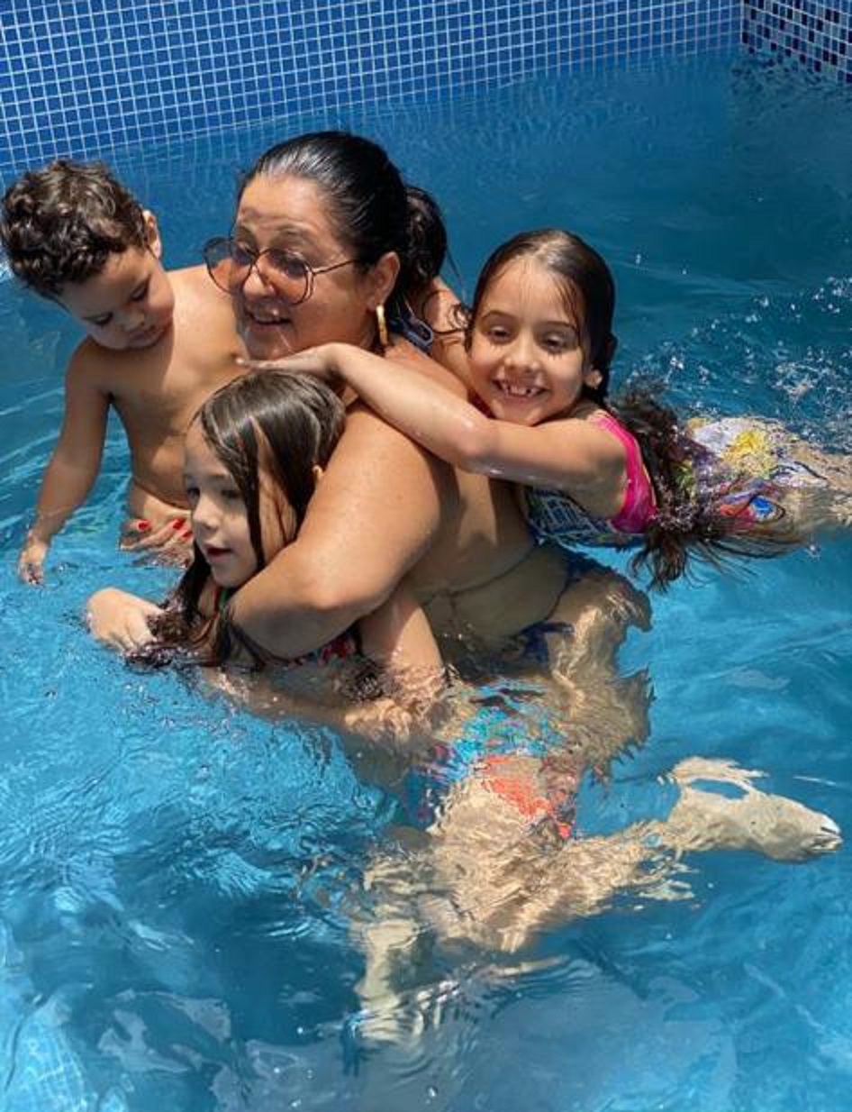 Uma das mães mais queridas do Acre, Zayra Ayache fala sobre ser avó e “nova vida” após covid