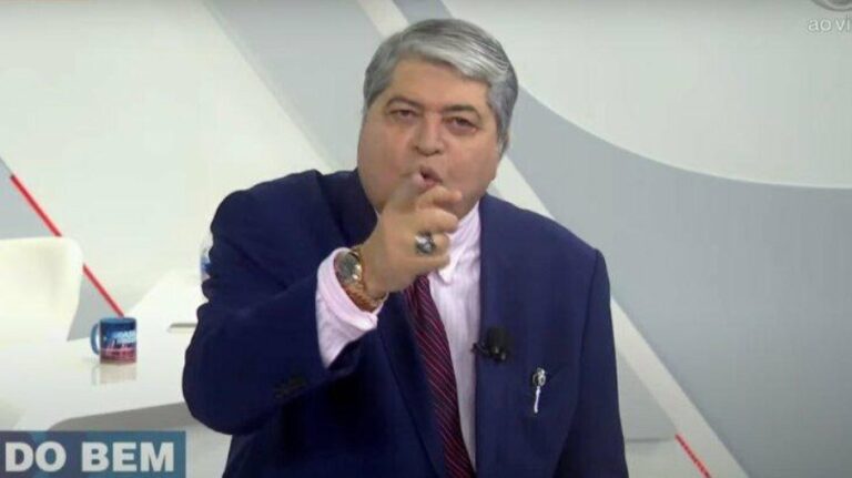 Datena manda indireta para Luiz Bacci: “Mentiroso e não merece fazer jornalismo”